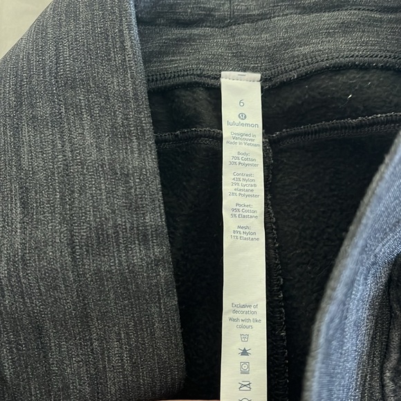 LULULEMON Grey and black Athletic Joggers size 6 - Picture 8 of 8